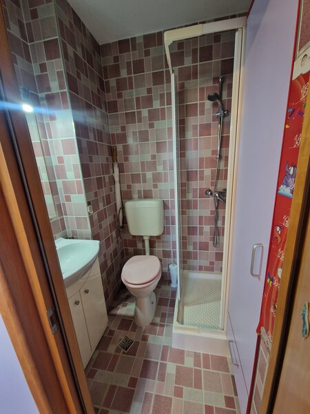 Colentina D-na Ghica langa Parcul Plumbuita, str. Pancota