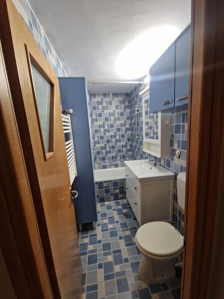 Colentina D-na Ghica langa Parcul Plumbuita, str. Pancota